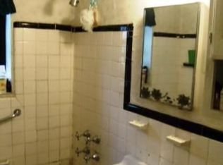 4 Woodlot Rd APT 1, Eastchester, NY 10709