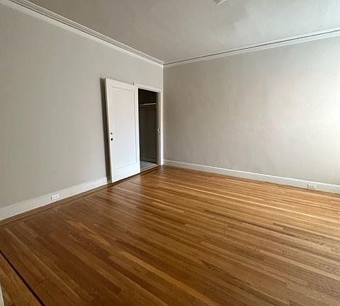3rd image of 2843 Webster St #303