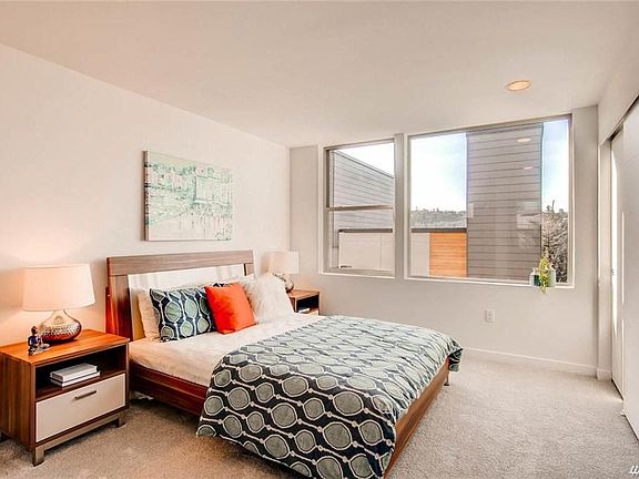 4th image of 2326 Minor Ave E #A