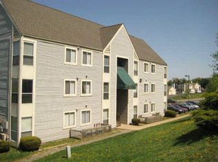 1348 Hunters Rd APT B, Harrisonburg, VA 22801