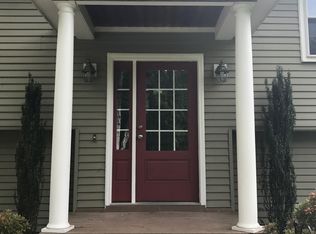 32 Grant Rd, Enfield, CT 06082