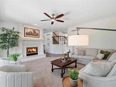 13710 Cody St, Overland Park, KS, 66221