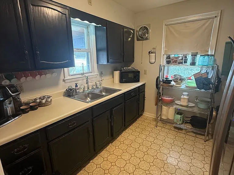 3714 Staunton Ave SE — Photo 6