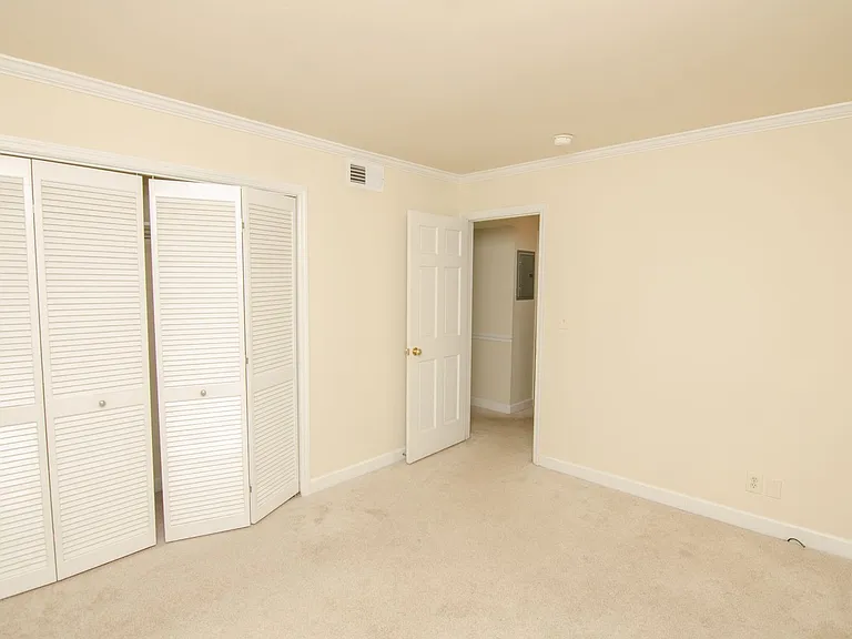 1900 Richard Jones Rd #K2 — Photo 15