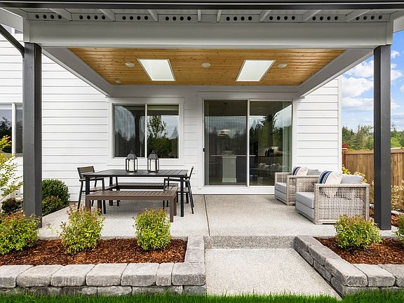 Covered Outdoor Living