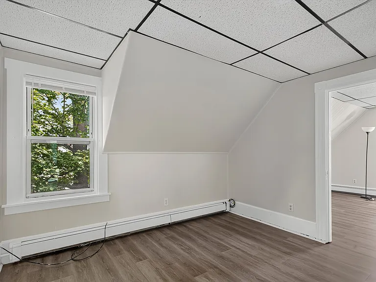 139 Greenwood St #3 — Photo 7