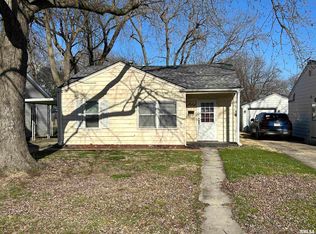 2048 N 21st St, Springfield, IL 62702