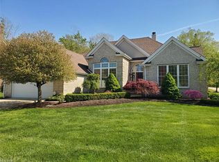 11380 Labrador Ln, Painesville, OH 44077