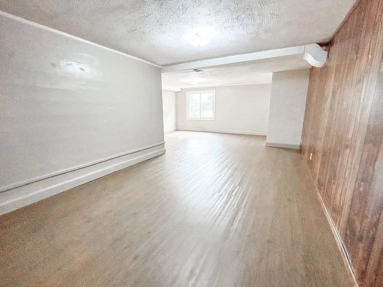 1550 Corina Dr SE — Photo 35