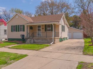 1407 N Morris Ave, Bloomington, IL 61701