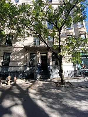 Rented by Waverly Realty Associates | media 28