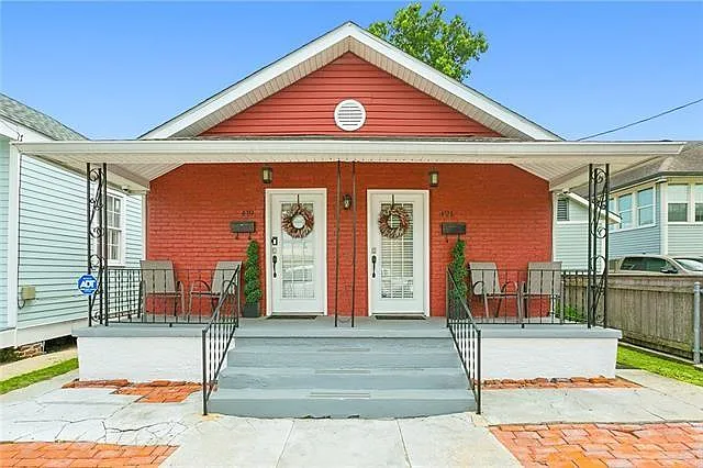 2 bed, 2.0 bath, 1050 sqft, $1,750 — Photo 1