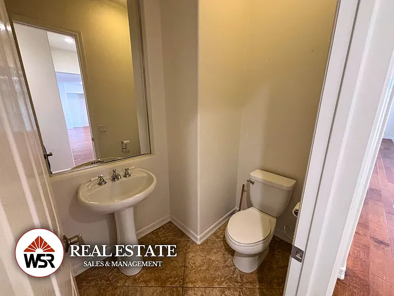 18691 Oak Park Dr — Photo 12