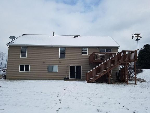 4th image of 4555 Juneberry Ct #18