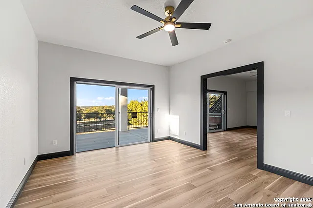 141 Oak Shores Dr — Photo 41