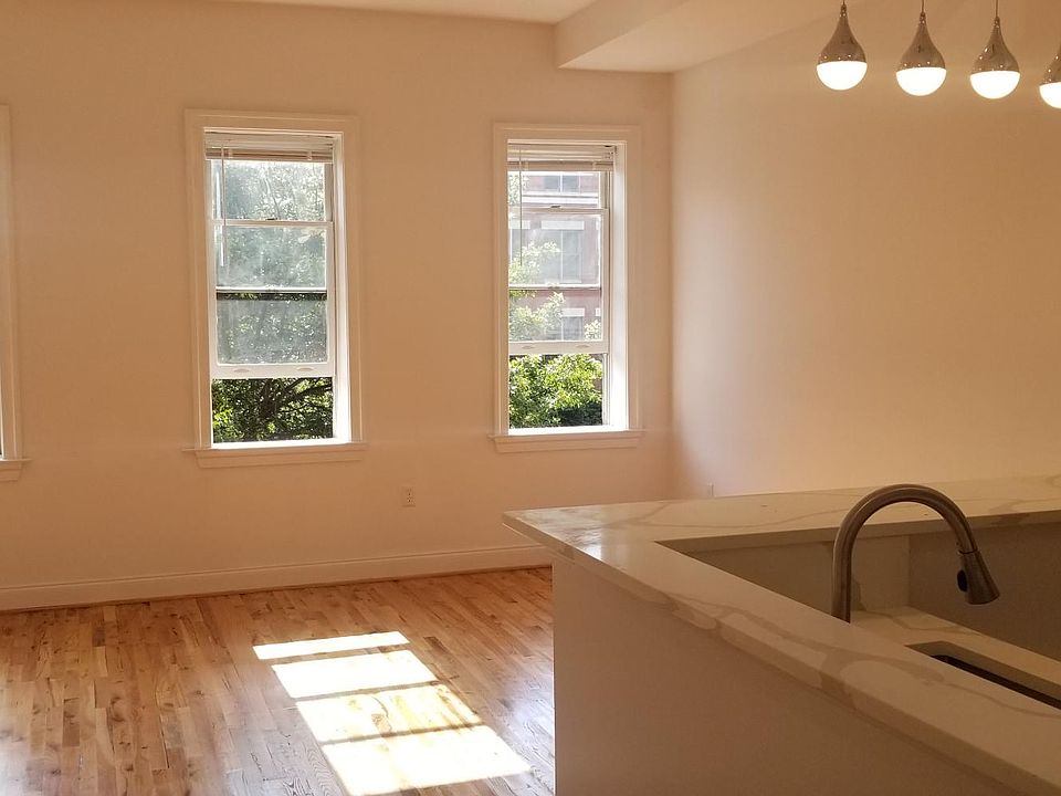Living & Dining Area