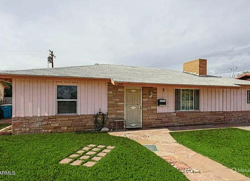 1st image of 1818 N 21ST Place