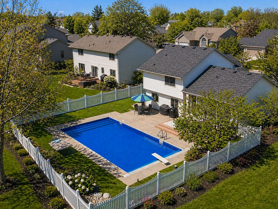 1st image of 6115 Dufferin Dr