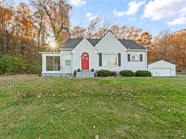 1519 Valley View Road, New Albany, IN 47150