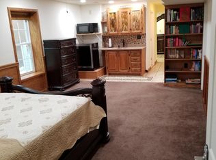 2688 Maple Ridge Dr, Woodbridge, VA 22192