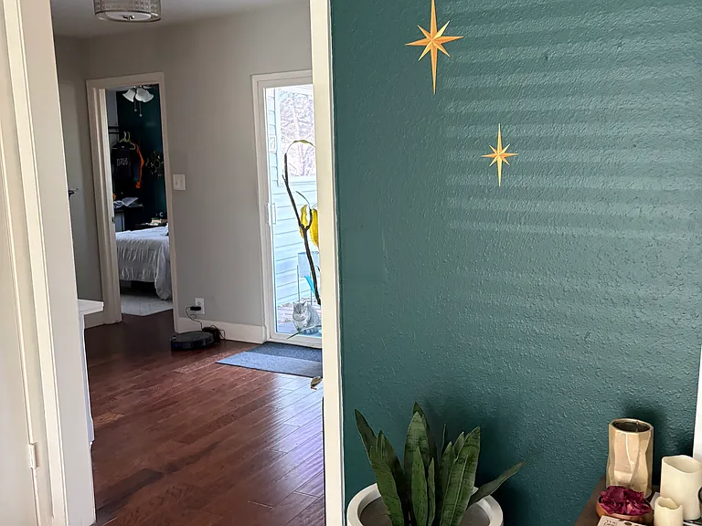 Living room vibes during the daylight