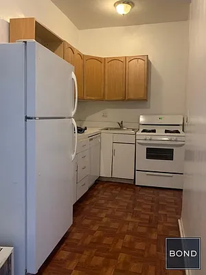 Rented by Bond New York | media 24