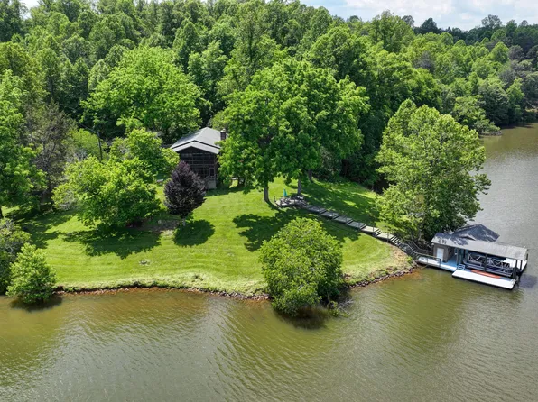 1510 Crafts Church Rd, Glade Hill, VA 24092