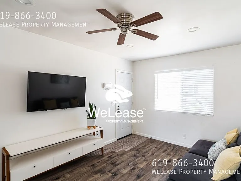 4833 1/2 Lantana Dr — Photo 11