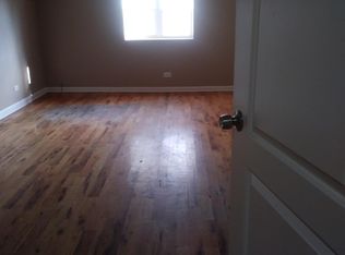 5144 S Throop St APT 2R, Chicago, IL 60609