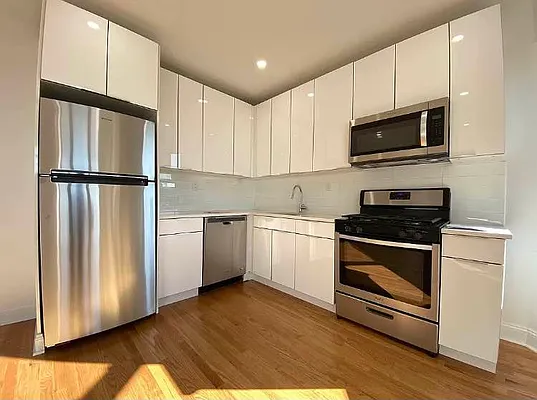 Rented by EXP Realty NYC | media 14