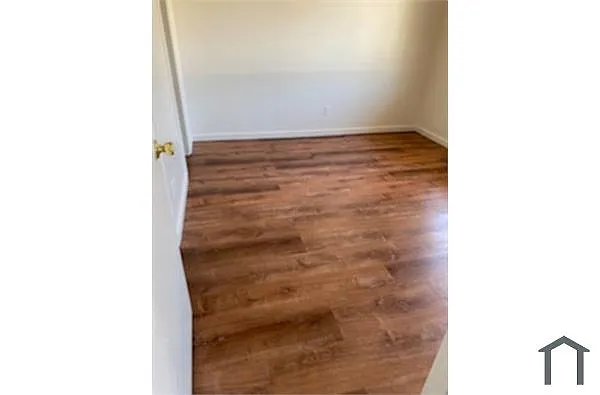 1514 International Blvd #8 photo 1