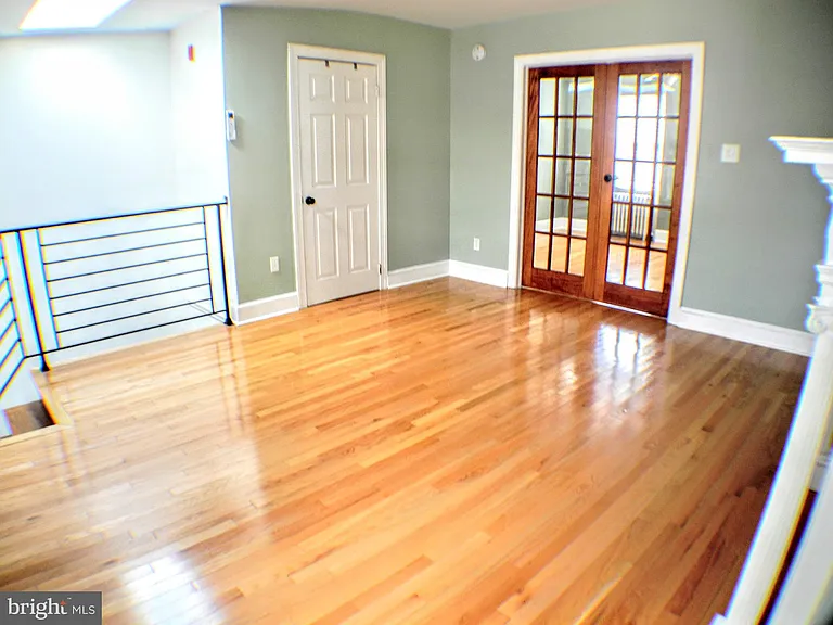 739 N 17th St #3 — Photo 9