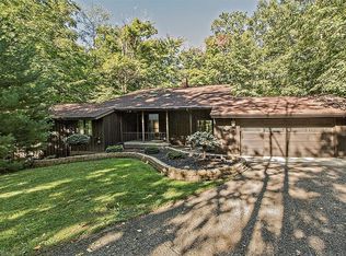 13150 Spring Blossom Trl, Chesterland, OH 44026