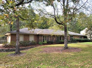 811 Audubon Point Dr, Brandon, MS 39047