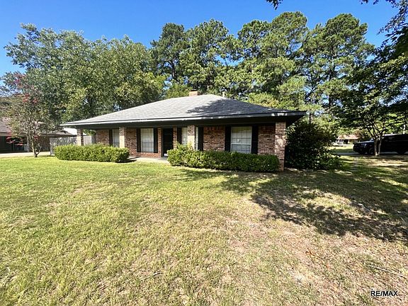 2nd image of 8552 Meadow Parkway Dr