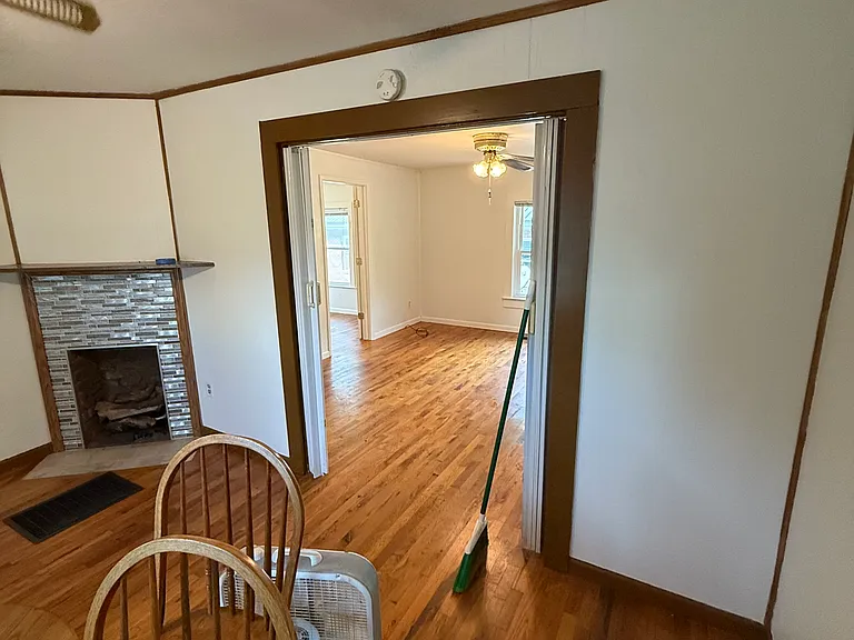 208 Church St — Photo 18