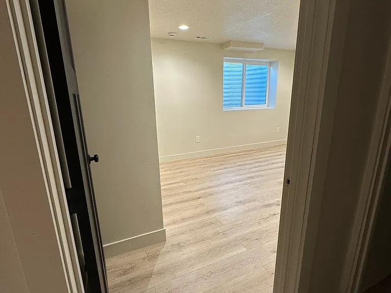 764 N Sunset Dr — Photo 14