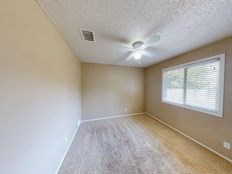 10504 Wendts Way — Photo 24