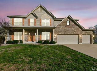 105 Kendl Ct, Florissant, MO 63031