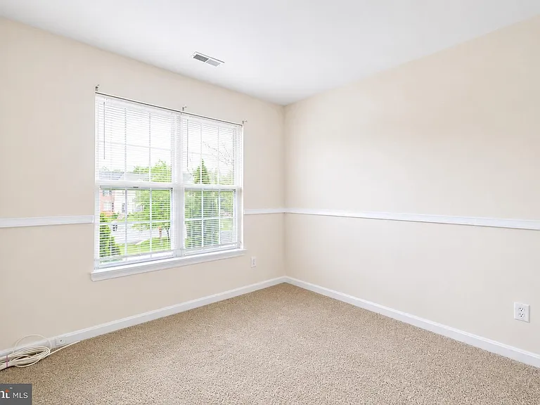 638 Villager Cir — Photo 22