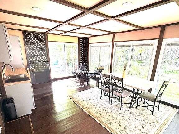 4th image of 1525 Black Birch Way