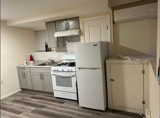 42 Mapleton Ave #1A, Staten Island, NY 10306