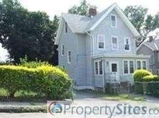 15 Ralph St, Beacon, NY 12508