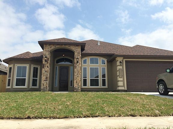 3rd image of 3726 E Lake Dr
