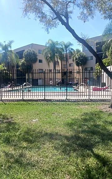 8650 SW 133rd Avenue Rd #107 — Photo 4