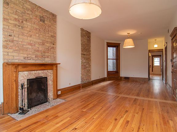 5th image of 3510 N Sheffield Ave APT 3