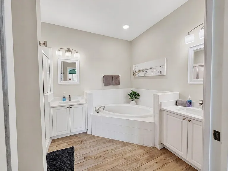7895 Mahogany Run Ln #1422 — Photo 12