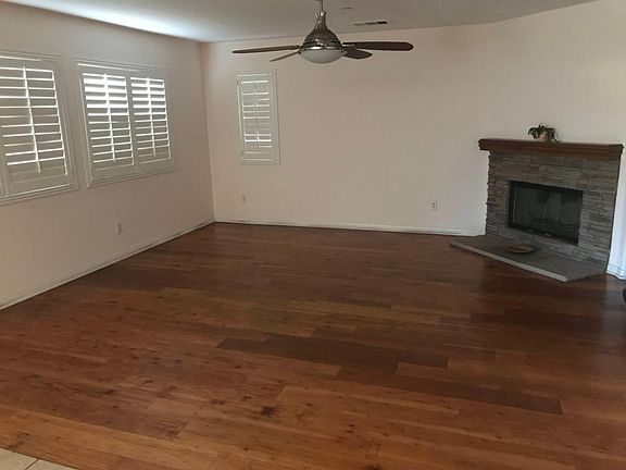 4th image of 8025 Jamestown Cir