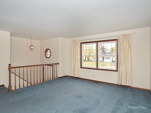2nd image of 284 Terry Ct