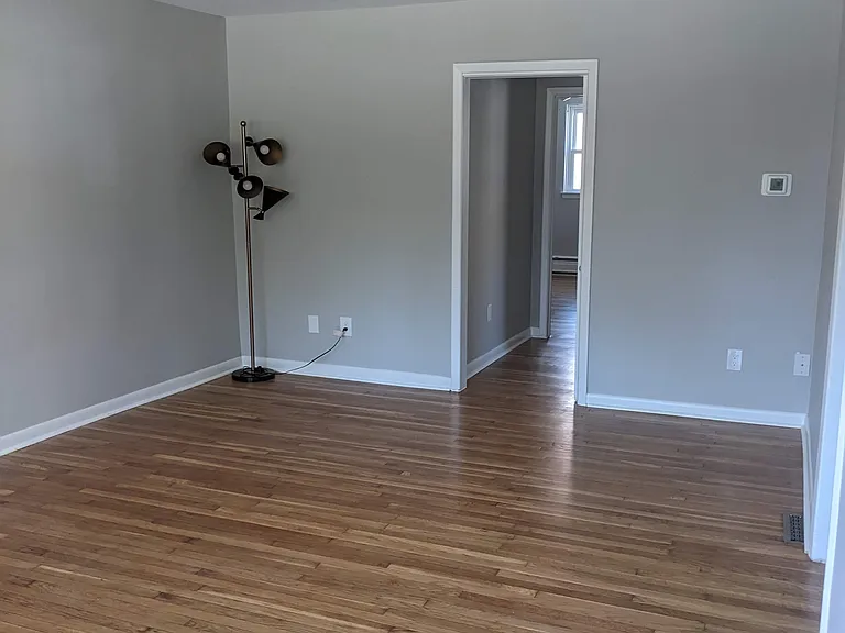 225 Parkway Cir #A — Photo 4